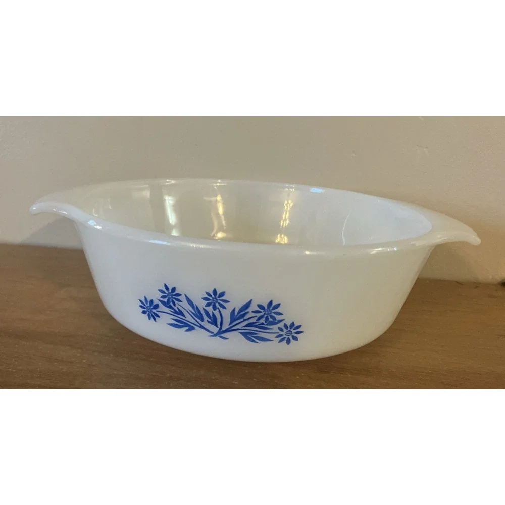 Vintage Fire King Milk Glass Round Casserole Blue Cornflower 1 QT Dish - EUC